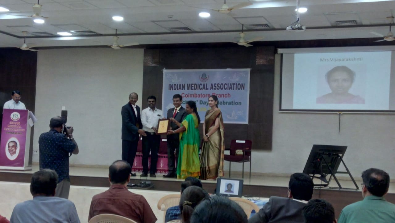 Our principal mam received the best teacher award